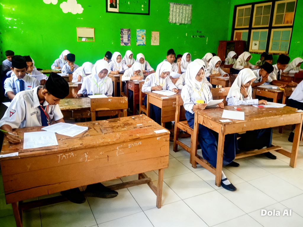 Guru MTs Sunan Kalijogo Ngadri